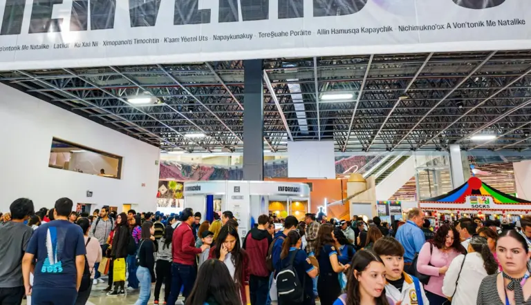 Feria Internacional del Libro de Guadalajara 2025 roza el millón de visitantes y consolida su liderazgo cultural