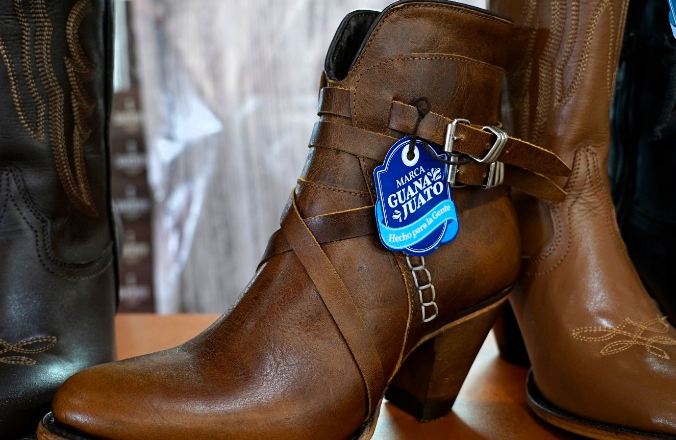 ECONOMÍA DE GUANAJUATO LLAMA A CONSUMIR LOCAL Y RESPALDAR PRODUCTOS MARCA GUANAJUATO EN ESTA TEMPORADA