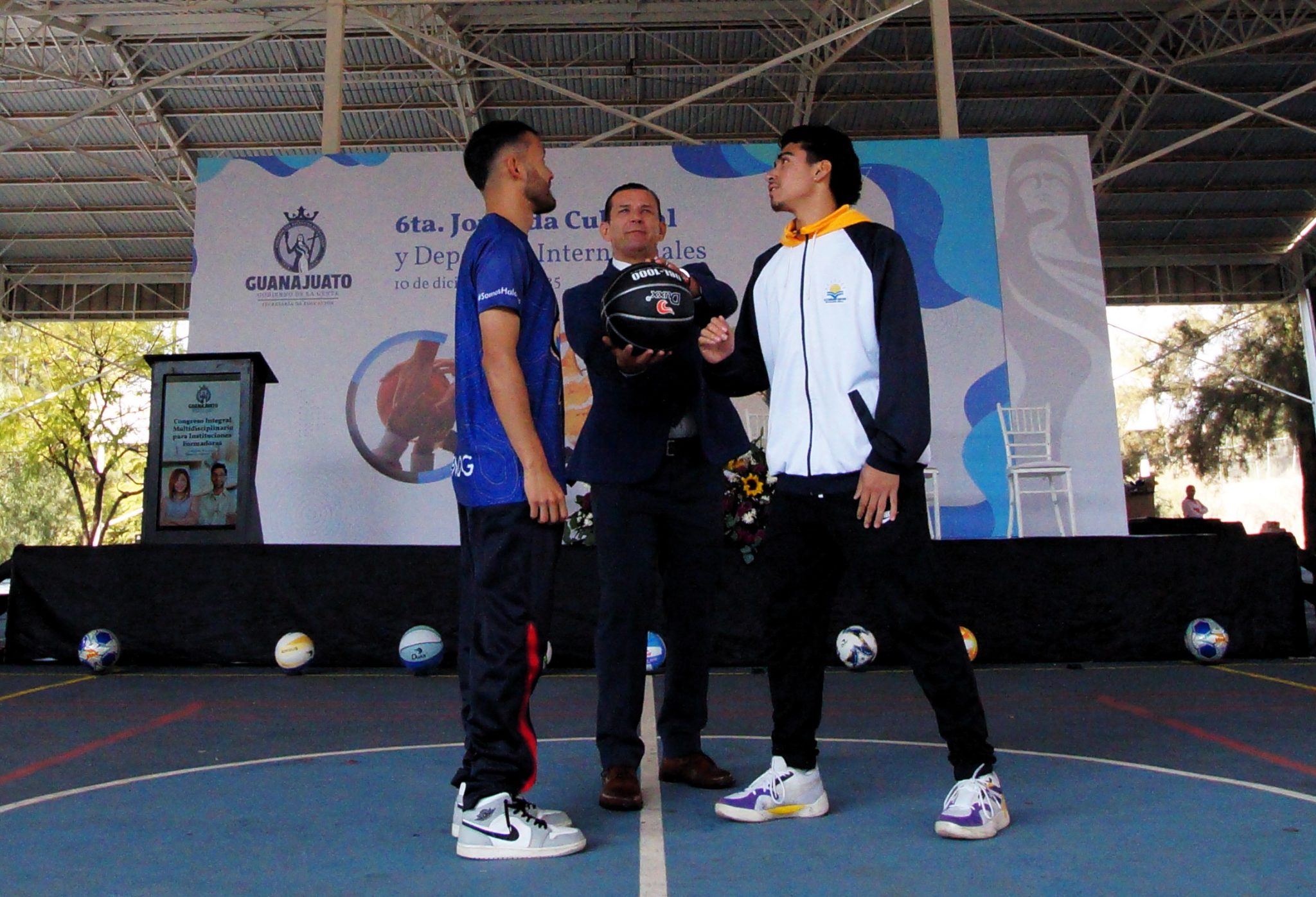 GUANAJUATO CELEBRA LA 6A JORNADA CULTURAL Y DEPORTIVA INTER-NORMALES EN UNA FIESTA ESTUDIANTIL