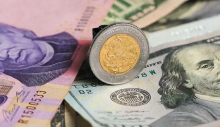 Peso mexicano registra su mayor ganancia anual desde 1994