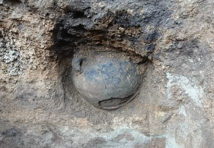 DESCUBREN VESTIGIOS PREHISPÁNICOS EN PUEBLA DURANTE OBRA DE INFRAESTRUCTURA