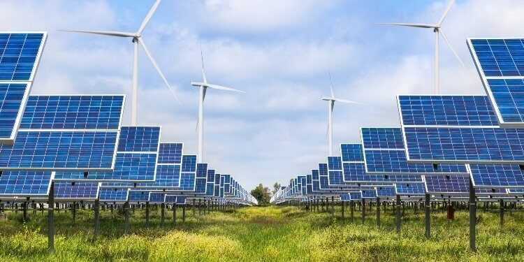 TRANSICIÓN ENERGÉTICA GLOBAL ENFRENTA AVANCES Y RETOS, SEGÚN ANÁLISIS INTERNACIONAL