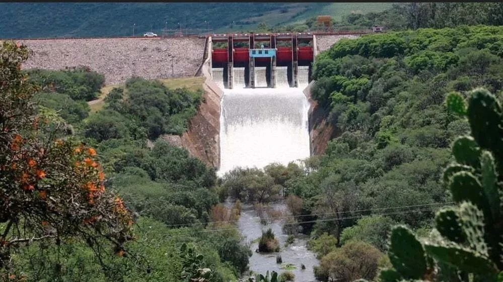 SECRETARIO DE MEDIO AMBIENTE DEFIENDE SOCIALIZACIÓN DEL ACUEDUCTO SOLÍS-LEÓN