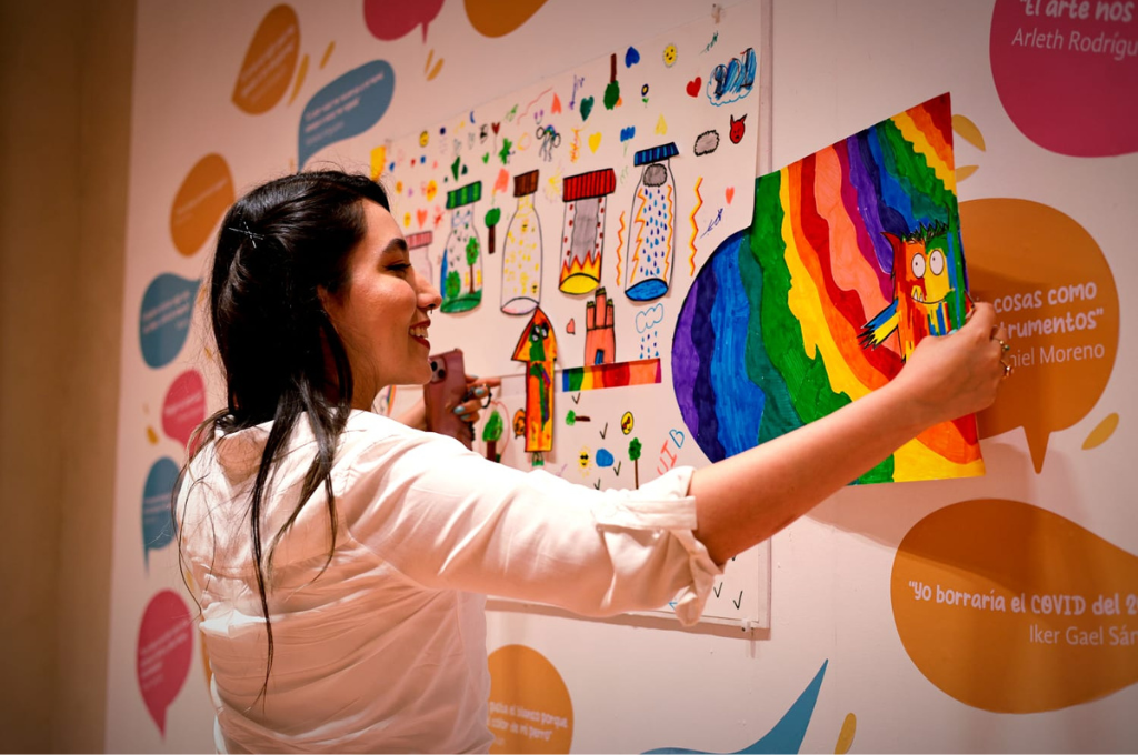 IMAGINACIÓN EN 3D: CUANDO EL PAPEL SE CONVIERTE EN HISTORIAS Y EMOCIONES