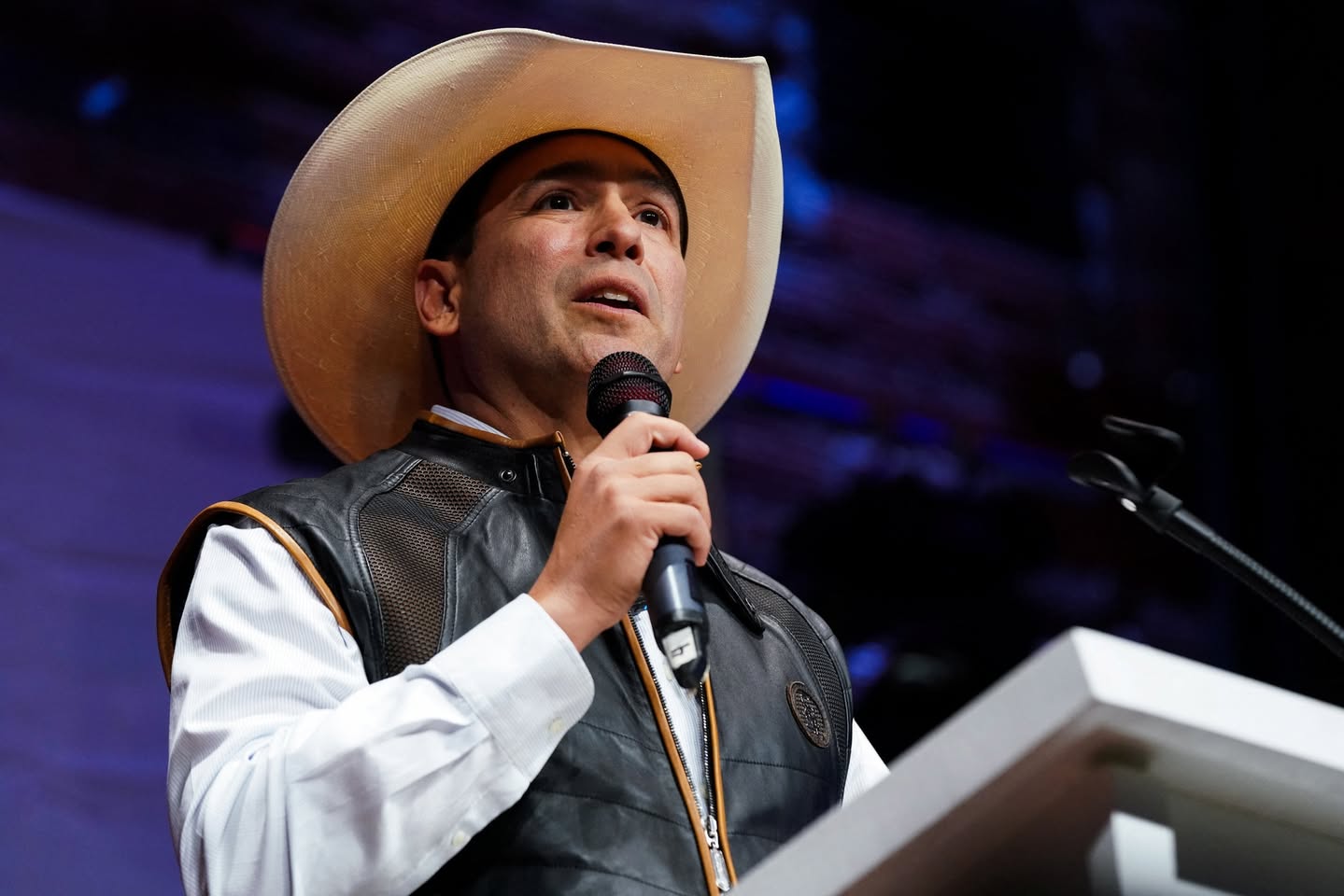 BOBBY PULIDO DA EL SALTO A LA POLÍTICA Y BUSCARÁ UN ESCAÑO EN EL CONGRESO DE TEXAS