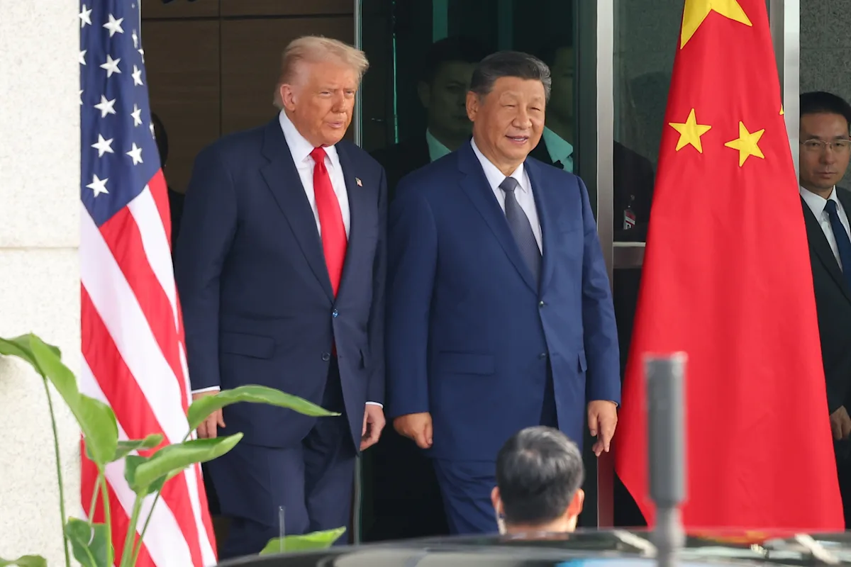 TRUMP REDUCE TENSIÓN EN ORIENTE PRÓXIMO PARA CENTRARSE EN CHINA
