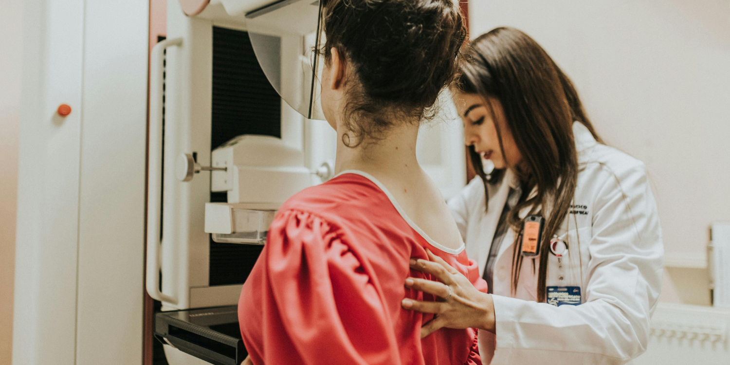 LA INTELIGENCIA ARTIFICIAL AHORA PODRÍA DETECTAR RIESGO CARDIOVASCULAR EN MAMOGRAFÍAS